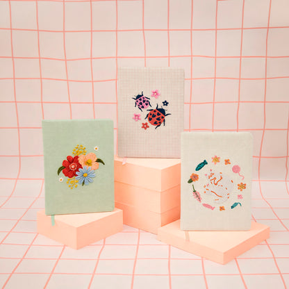 Cuadernos Lomo Pocket A6 - BORDADOS