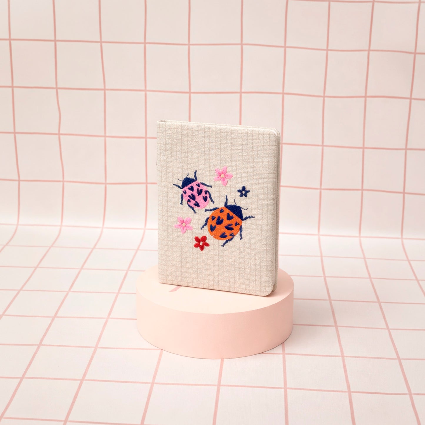 Cuadernos Lomo Pocket A6 - BORDADOS