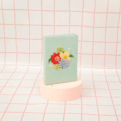 Cuadernos Lomo Pocket A6 - BORDADOS