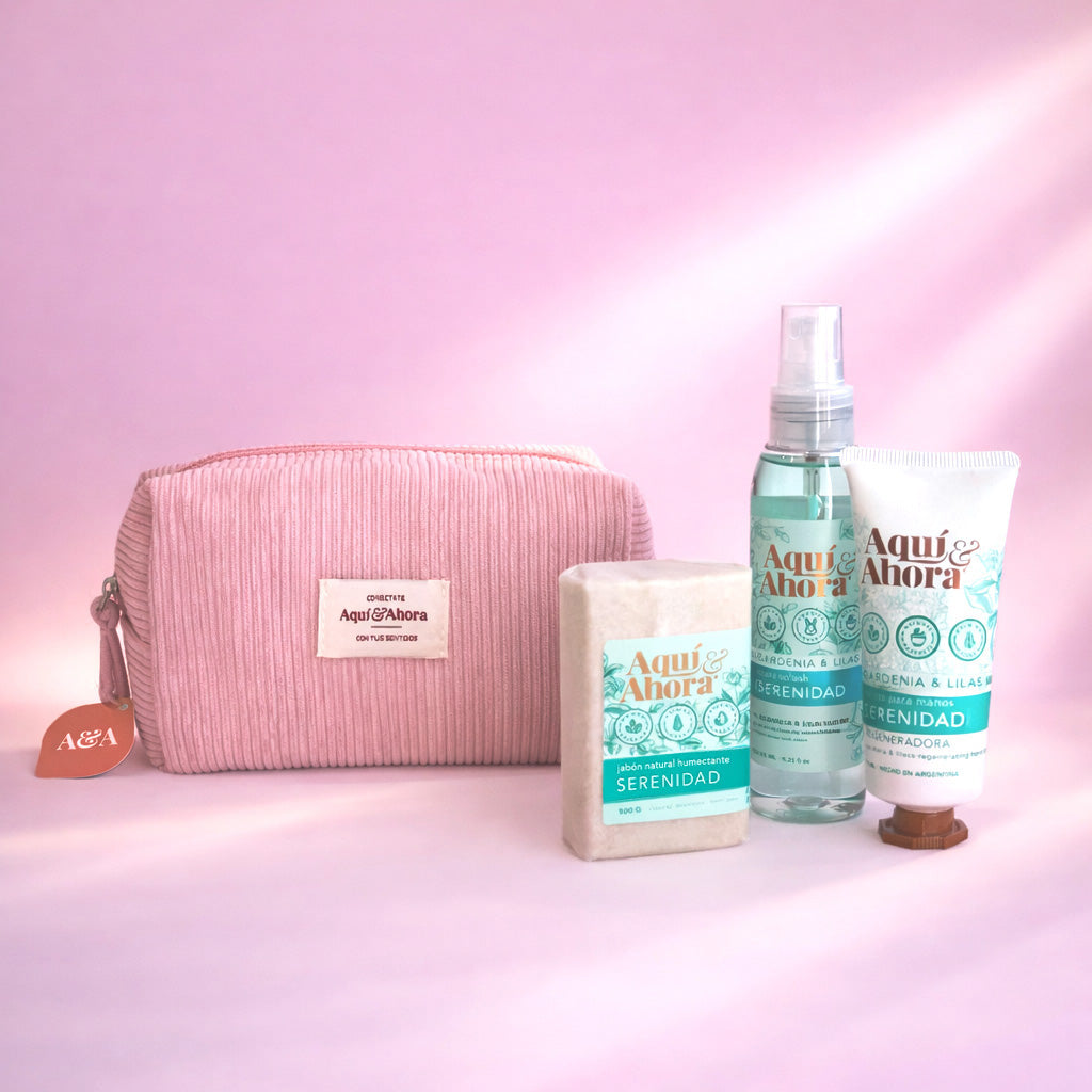Set Neceser Corderoy + Body Splash + Crema + Jabon en Barra