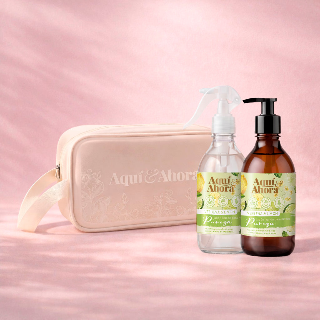 Set Neceser Clear + Jabón Líquido + Aromatizante